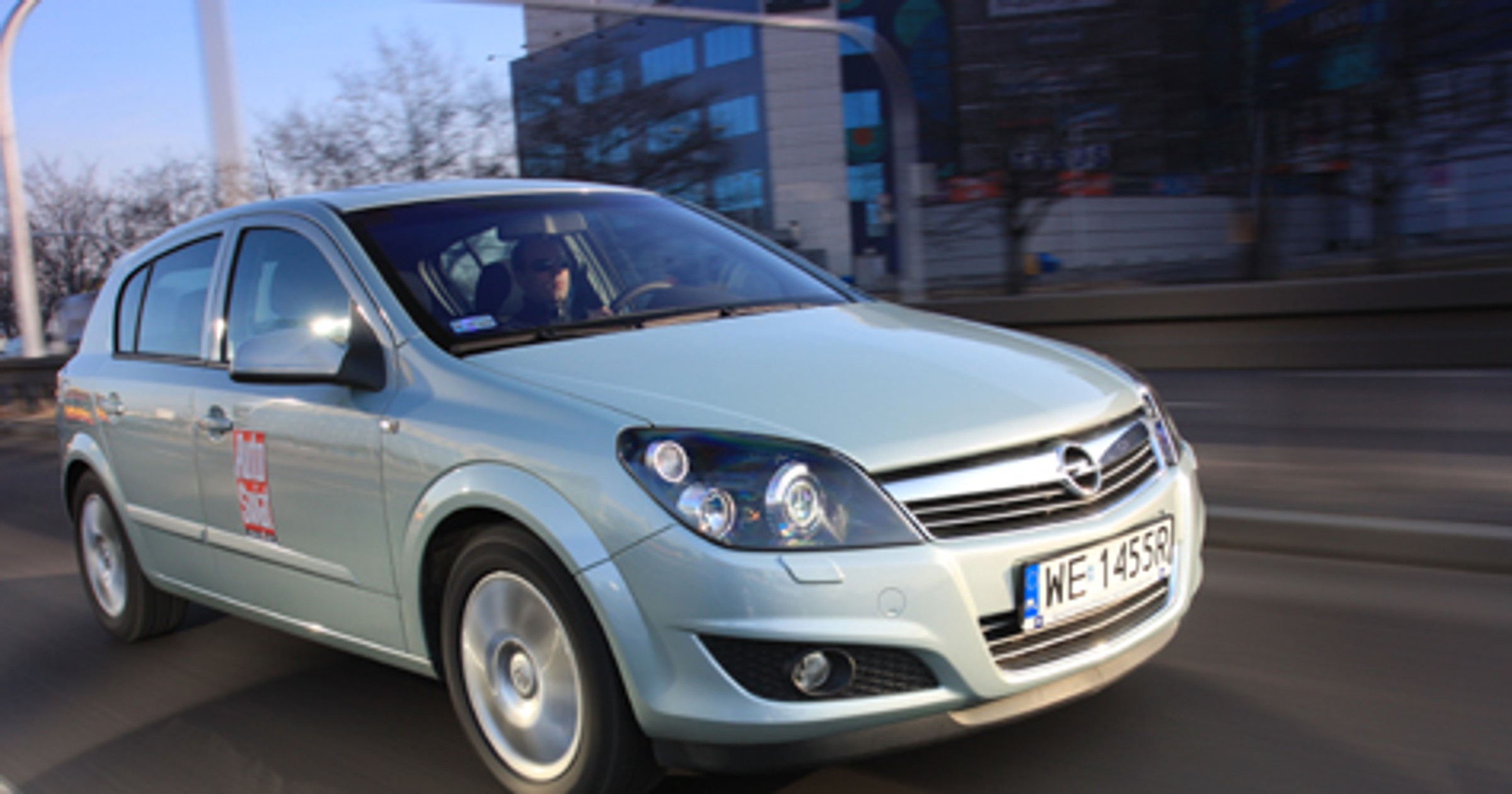 Opel Astra 1.9 CDTI Enjoy Plus - Sprawdzony kompakt