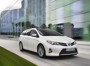 Genewa 2013: Toyota Auris kombi