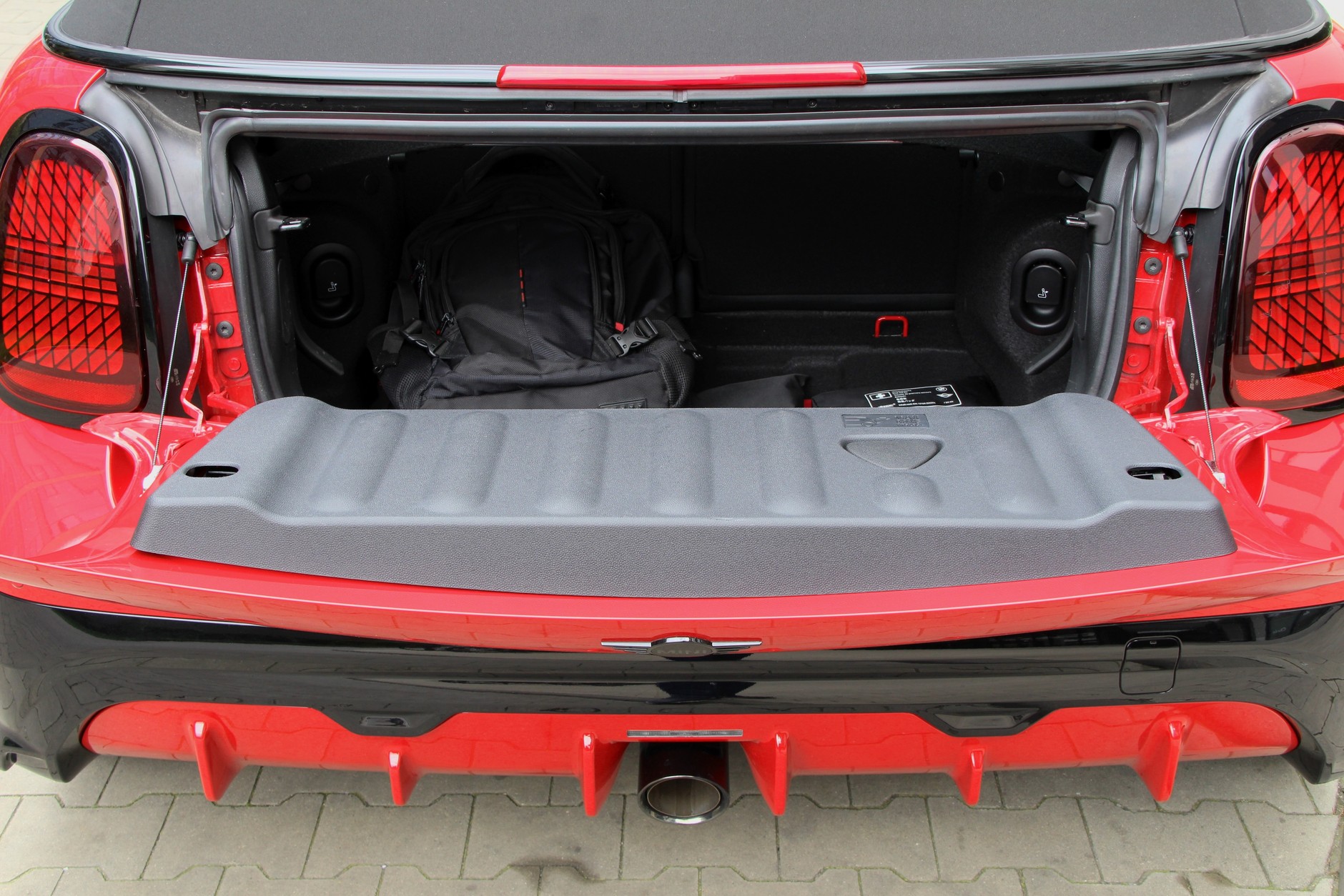 MINI John Cooper Works Cabrio