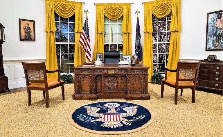 Replika Gabinetu Owalnego