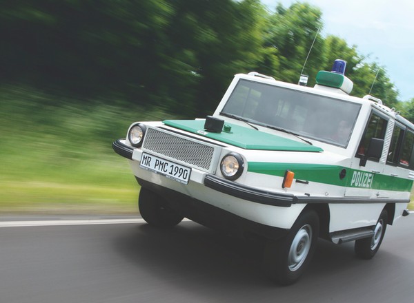 Amphi-Ranger 2800 SR - samochód jak spławik