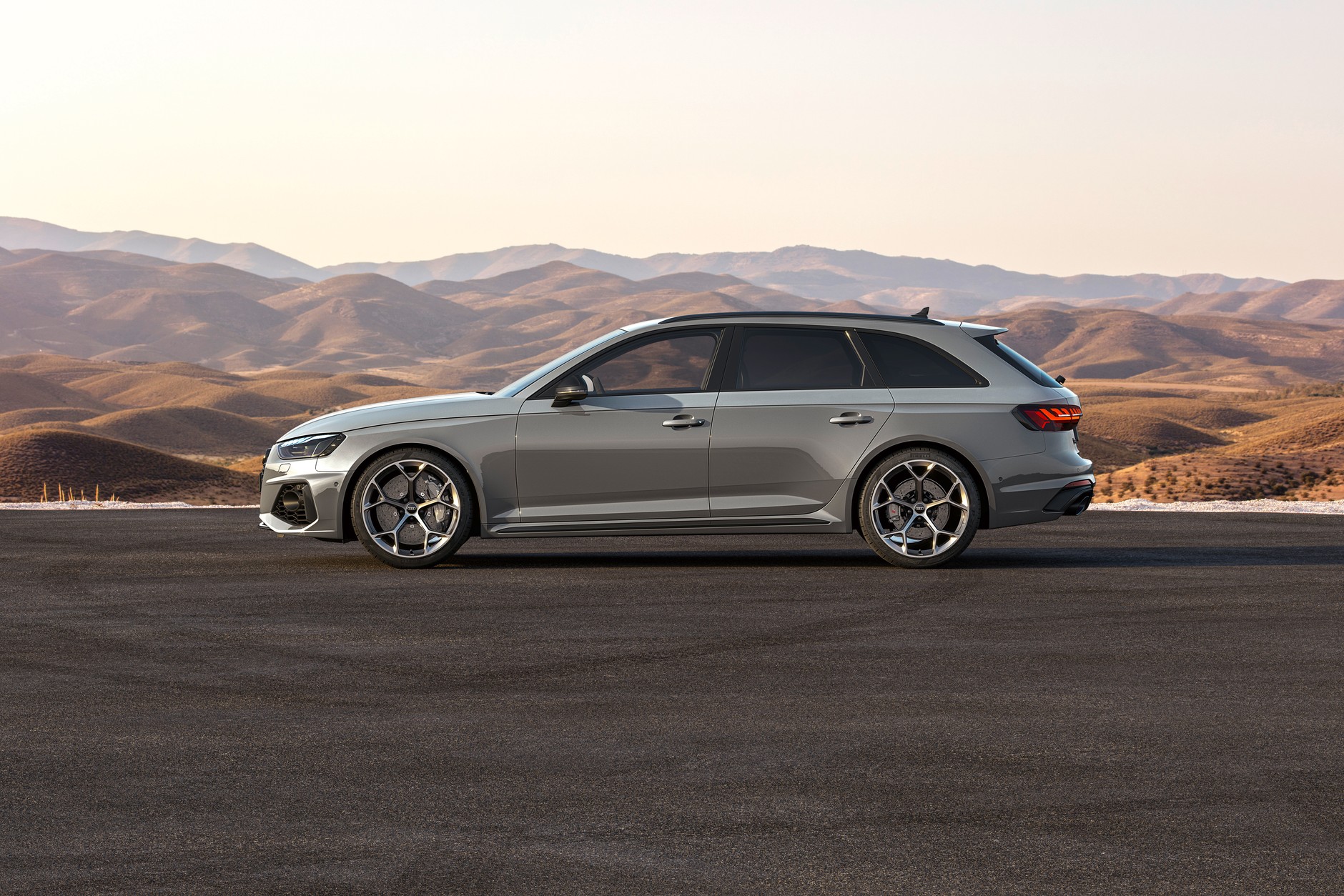Audi RS4 Avant z pakietem Competition Plus