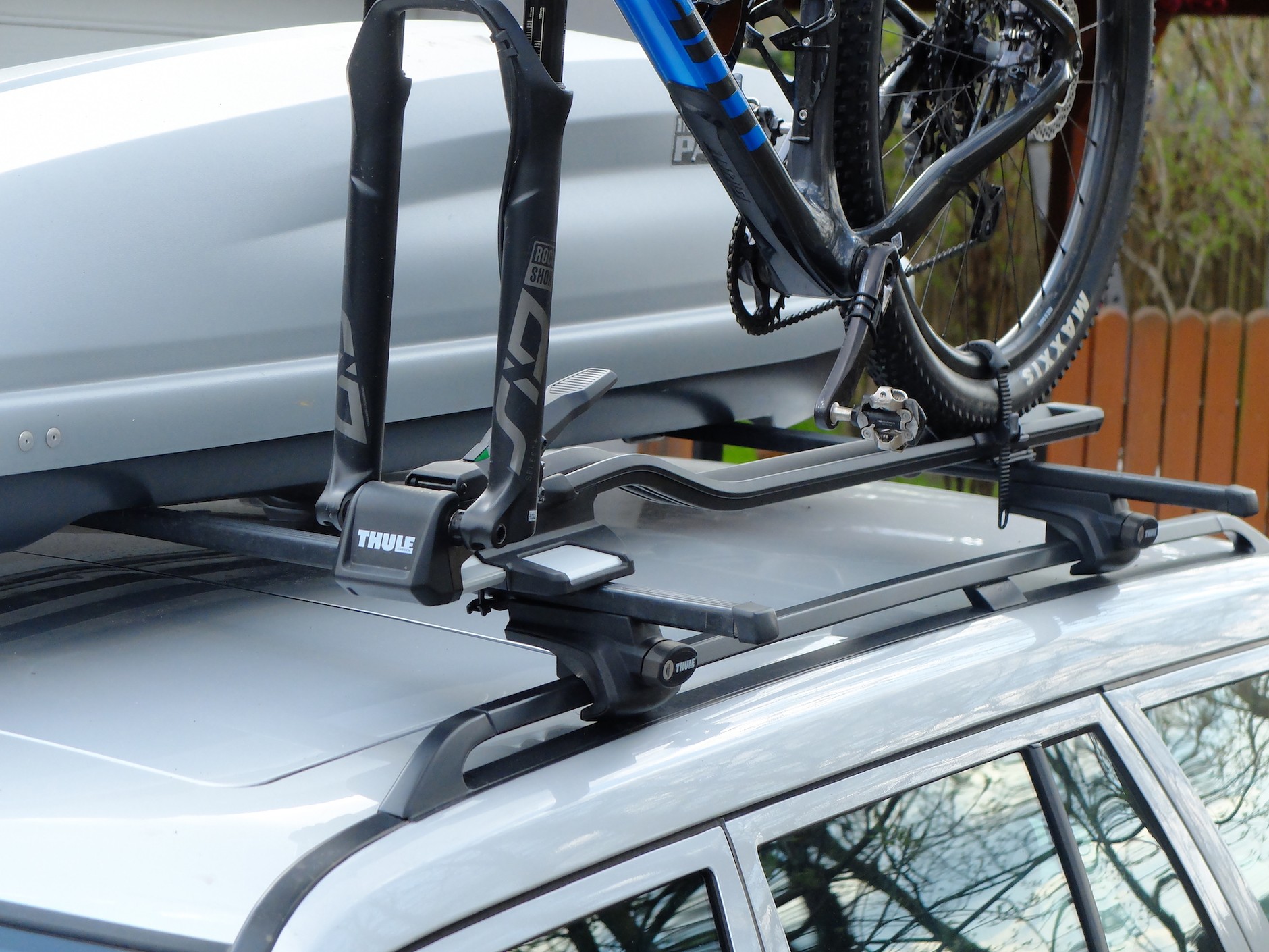 Uchwyt dachowy Thule TopRide 568