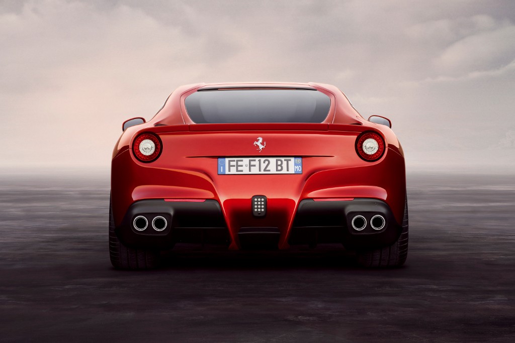 Ferrari F12 berlinetta: najszybszy rumak z Maranello