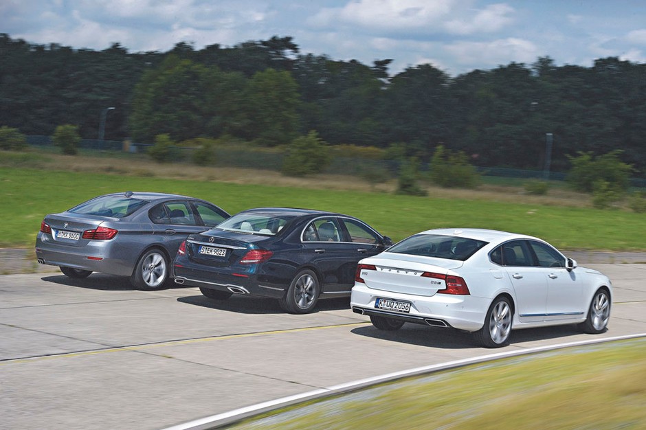 Volvo S90 kontra Mercedes klasy E i BMW serii 5 - czy szwedzkie cylindry mogą być lepsze od niemieckich?