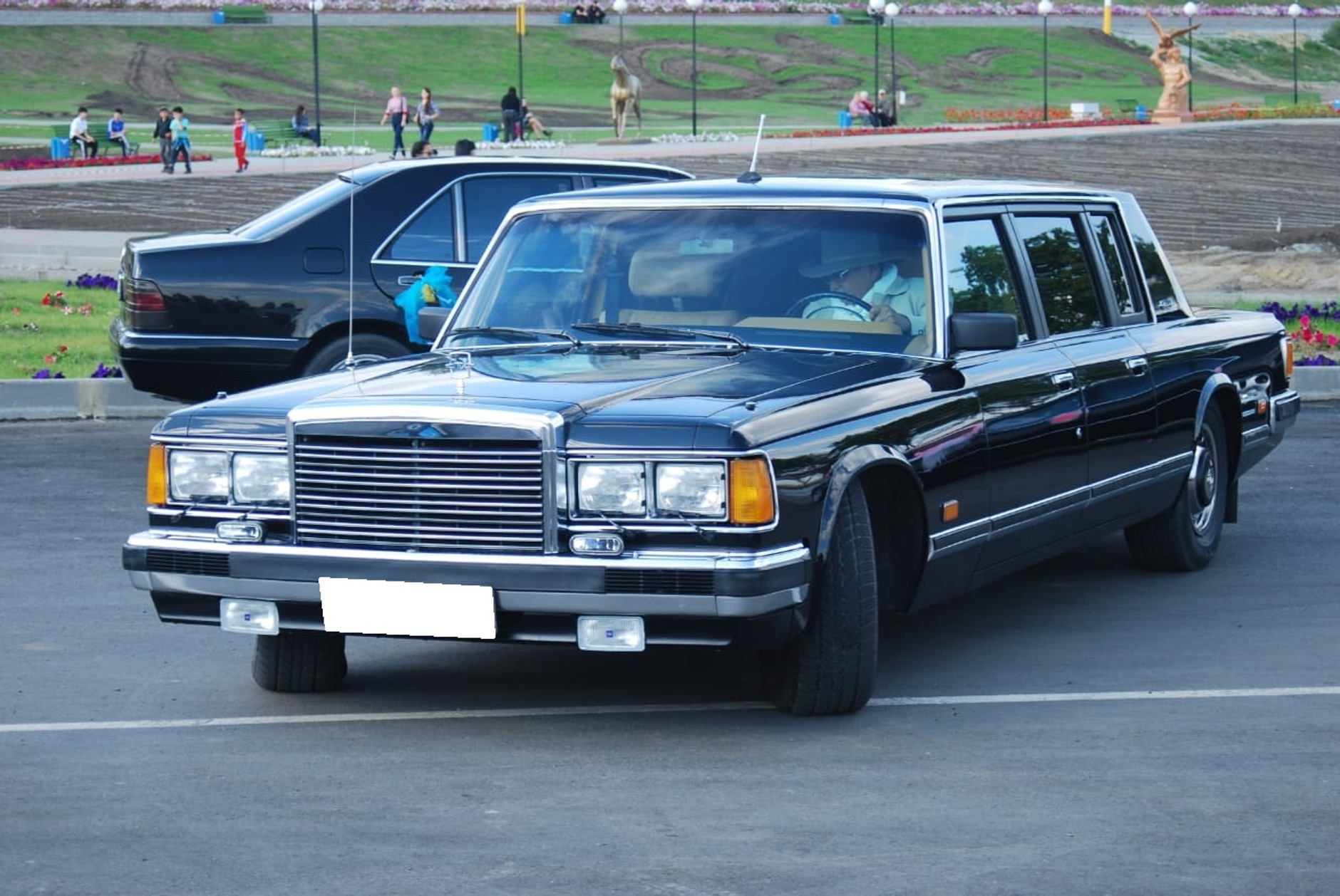 Sowiecka limuzyna marki Ził