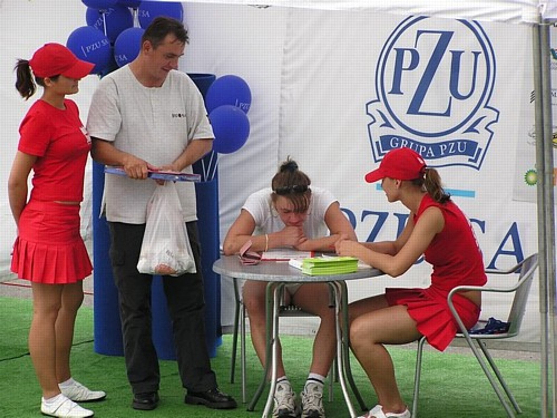 Kraków, CH Krokus (17 czerwca 2006)