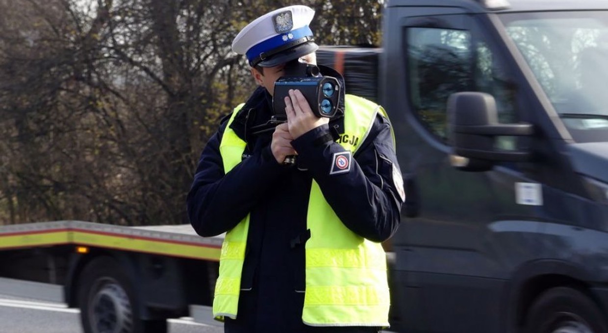 Lekcja pierwszej pomocy zamiast mandatu - policjanci uczyli zamiast karać