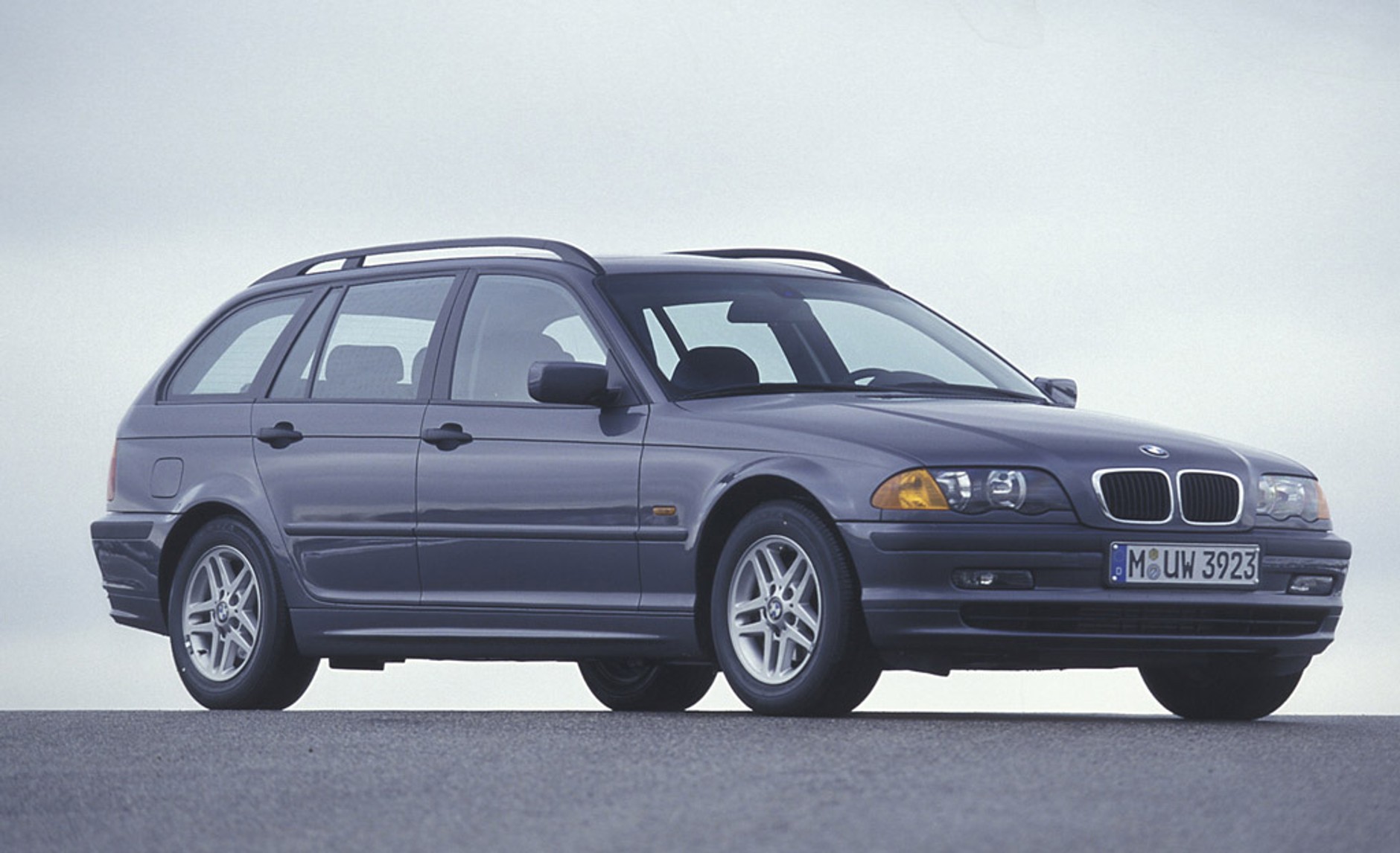 Wszystko o BMW serii 3: poznaj jego największe wady i zalety