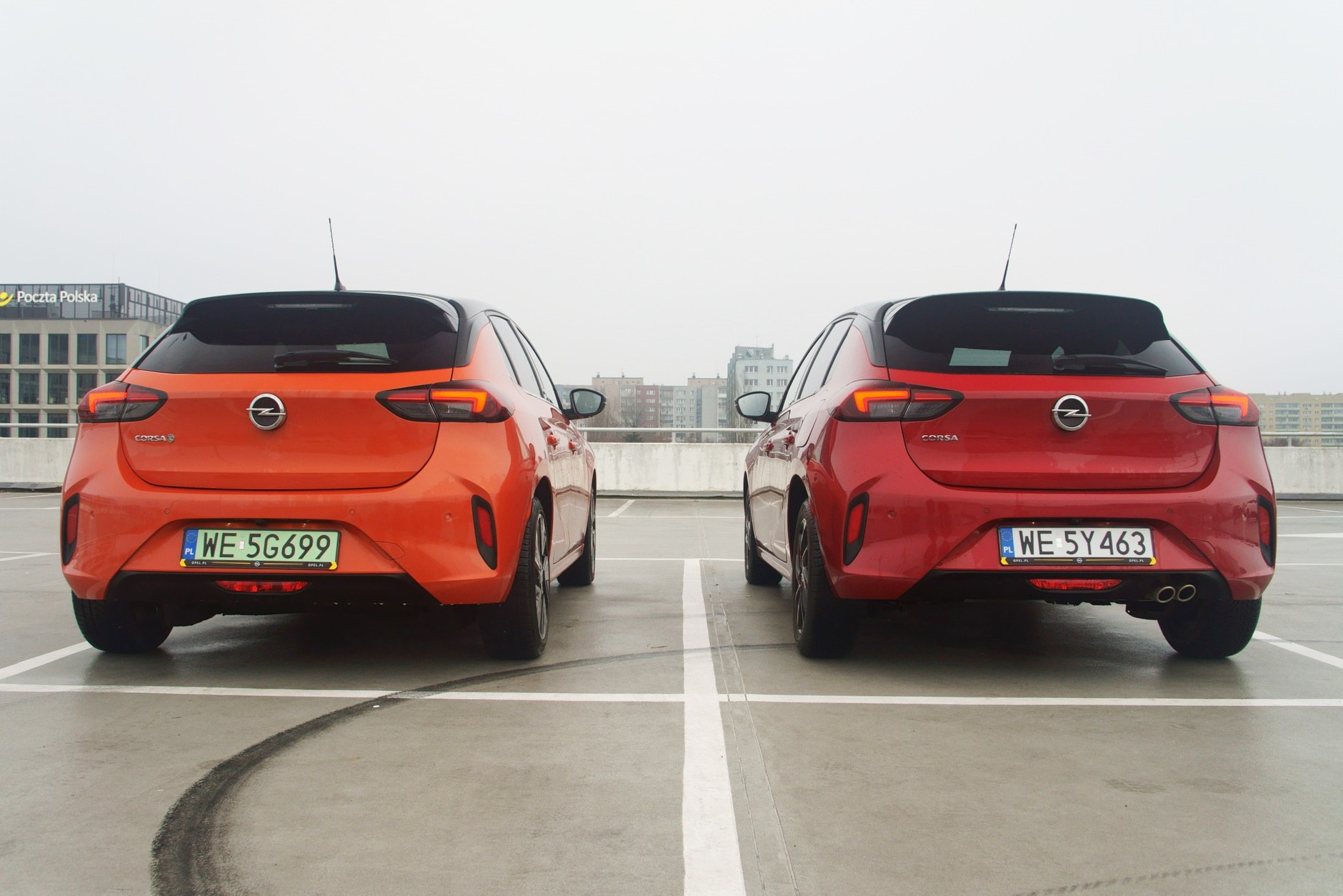 Opel Corsa – elektryk vs. spalinowiec. Który lepszy do miasta?