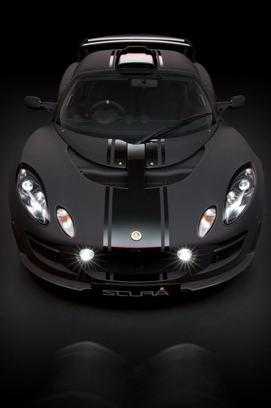 Lotus Exige Scura - Limitowana edycja w czarnym macie