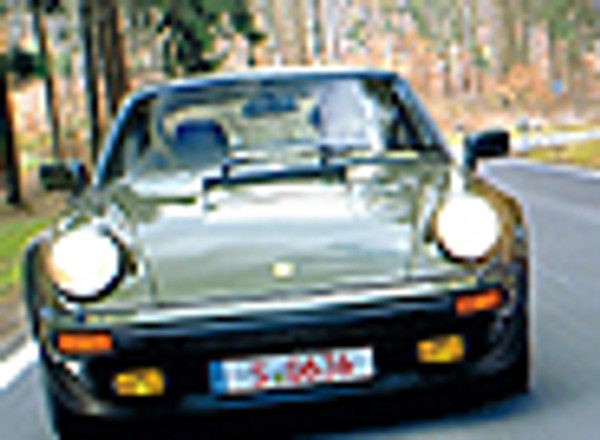 Porsche 911 Turbo - Turbo dodaje skrzydeł