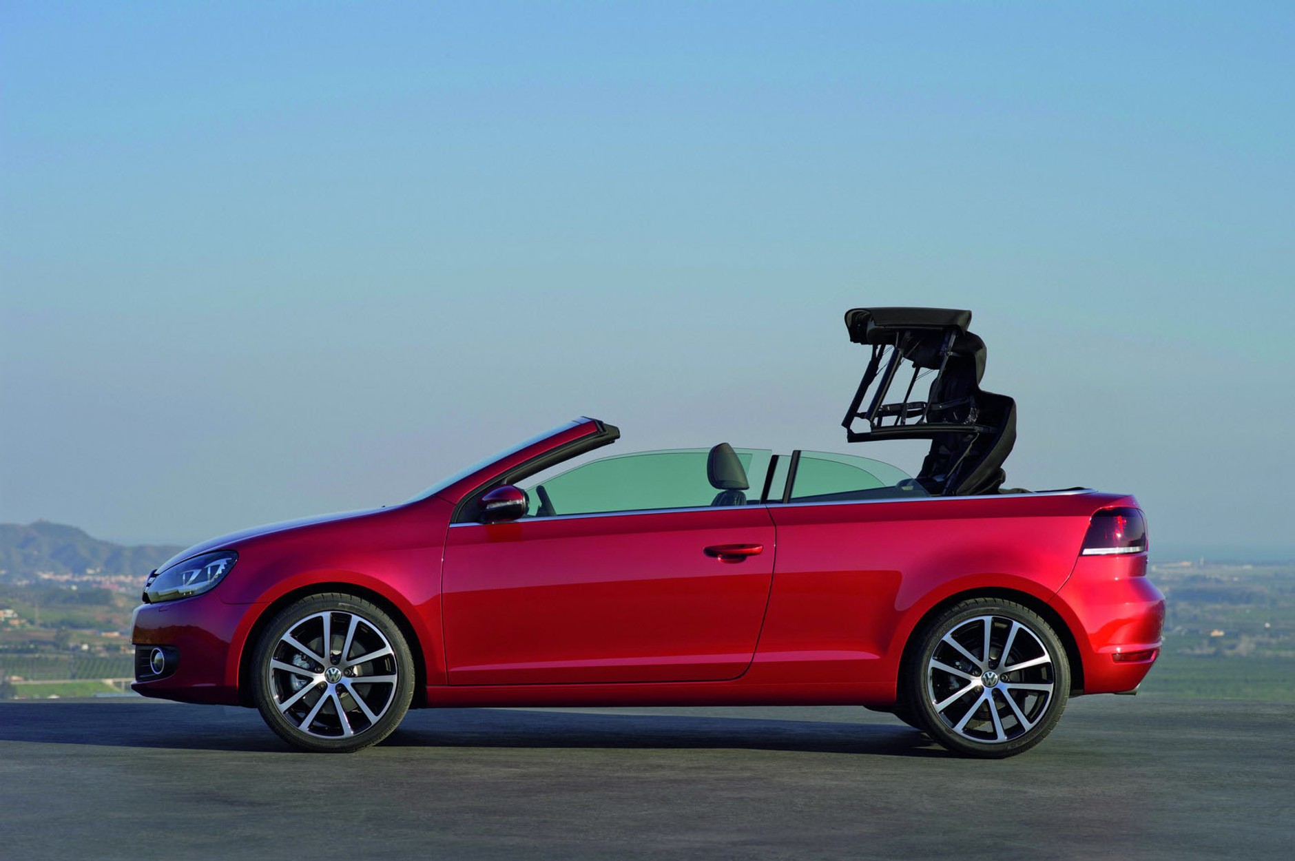 Volkswagen Golf Cabrio w pełnej okazałości