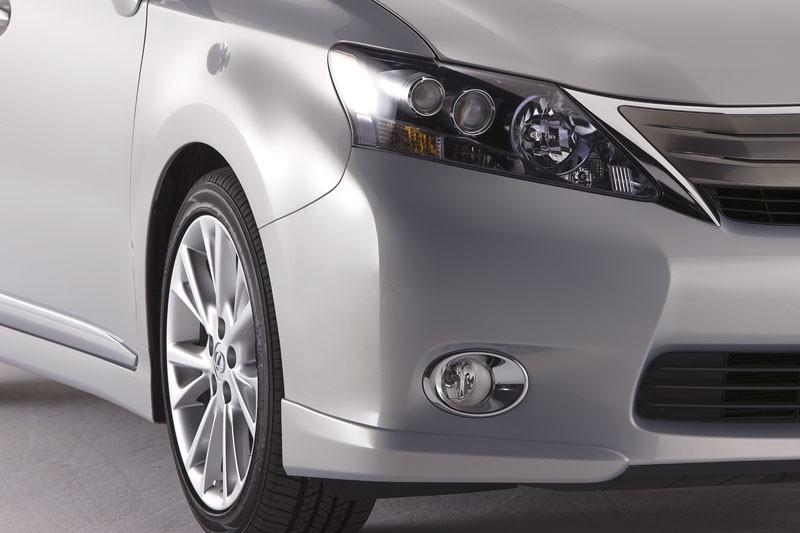 Detroit 2009: Lexus HS 250h – hybrydowy sedan dla Japonii i USA