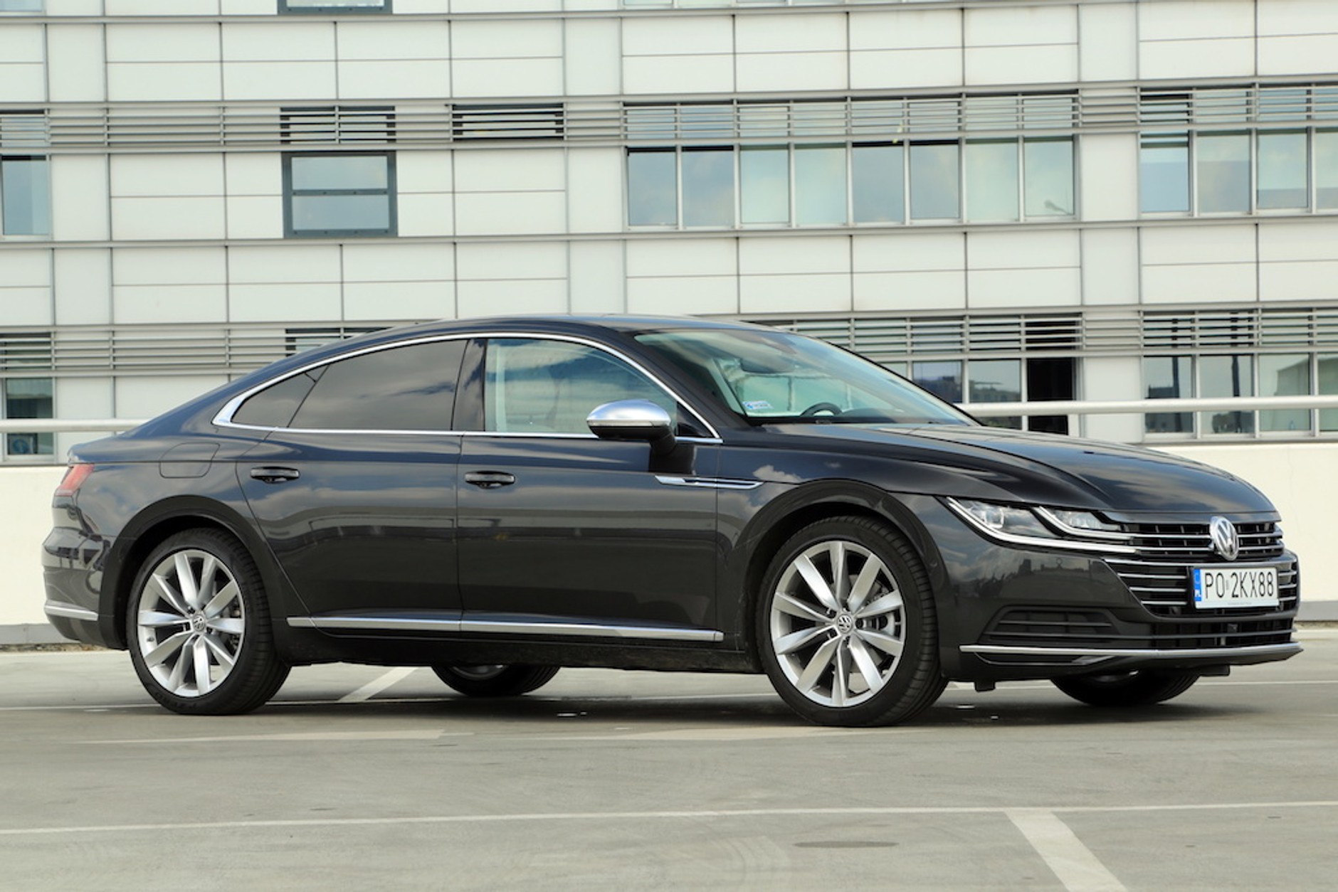 Volkswagen Arteon – limuzyna w stylu coupe