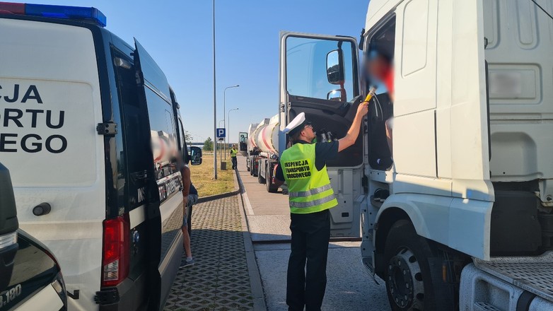 ITD kontrolowała trzeźwość kierowców. Nie obyło się bez wpadek ze strony kierujących