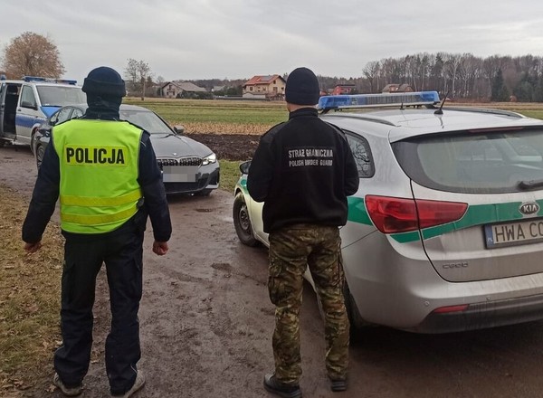 Policja ścigała BMW na węgierskich numerach. Trzeba było wezwać Straż Graniczną