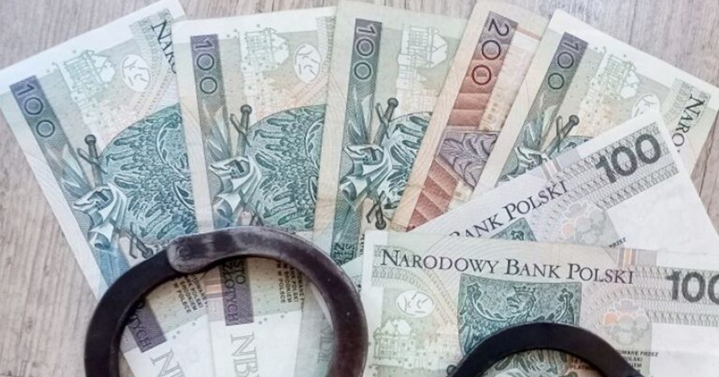 Policjanci prowadzili rutynową kontrolę. Padła "niemoralna" propozycja