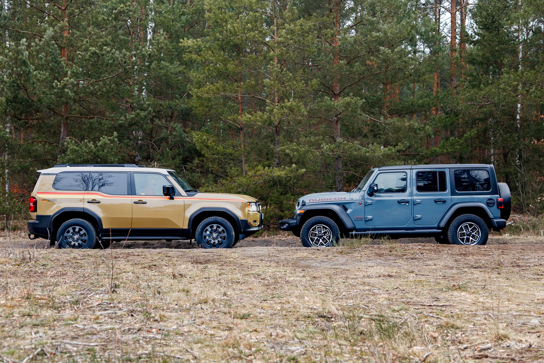 Toyota Land Cruiser kontra Jeep Wrangler