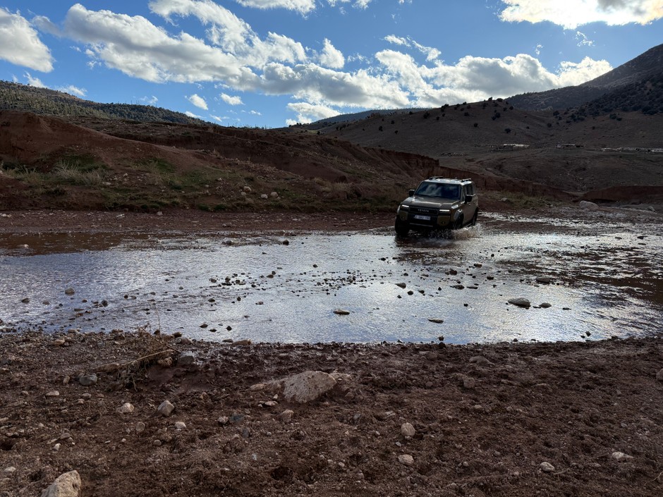 Toyota Land Cruiser 250