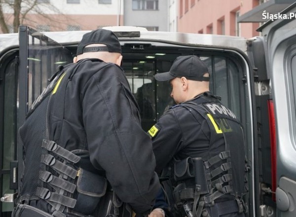 Tragiczny finał kłótni - potrącił Fiatem byłą żonę