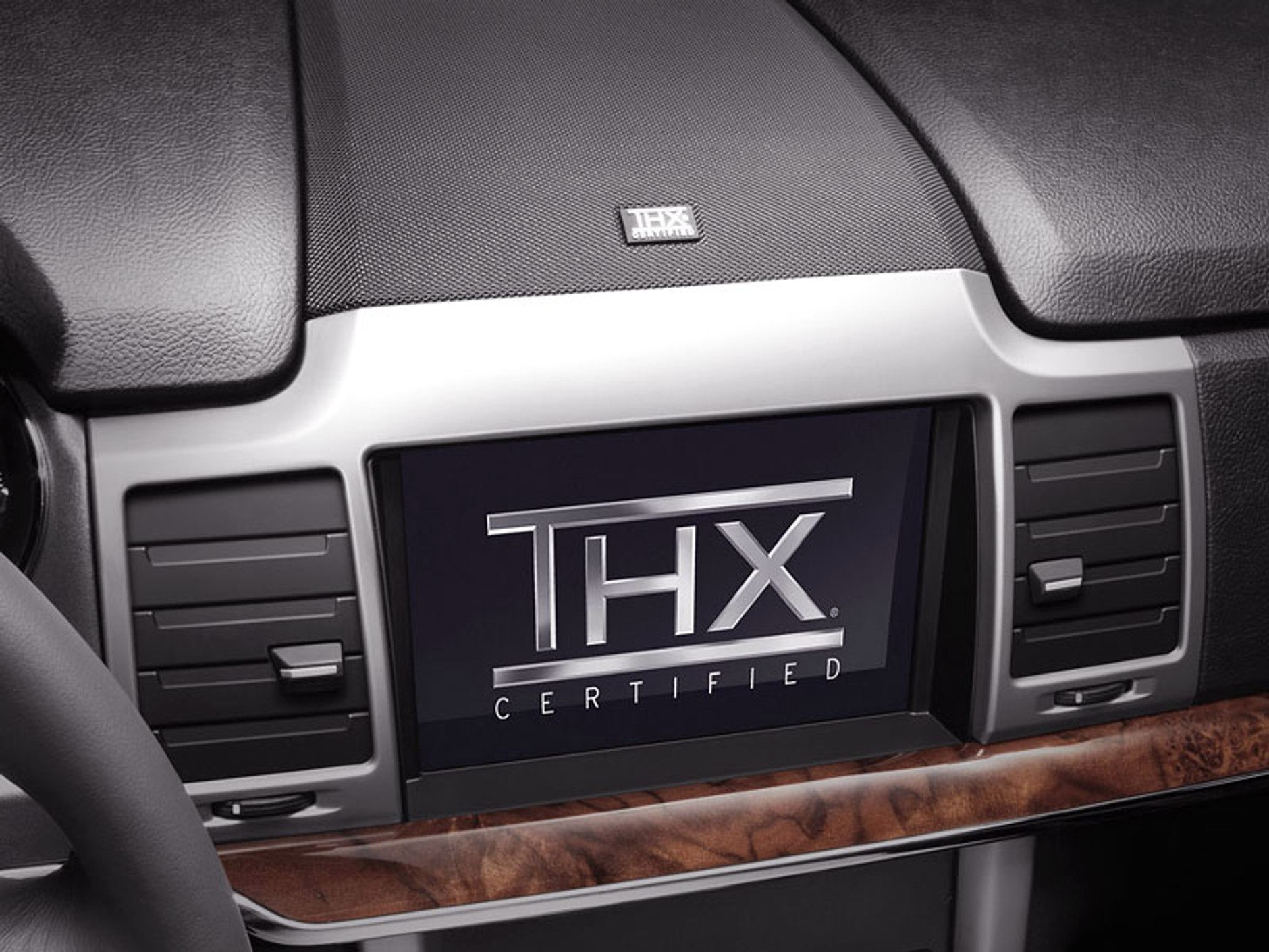 Los Angeles 2008: Lincoln MKZ - modernizacja najmniejszgo modelu