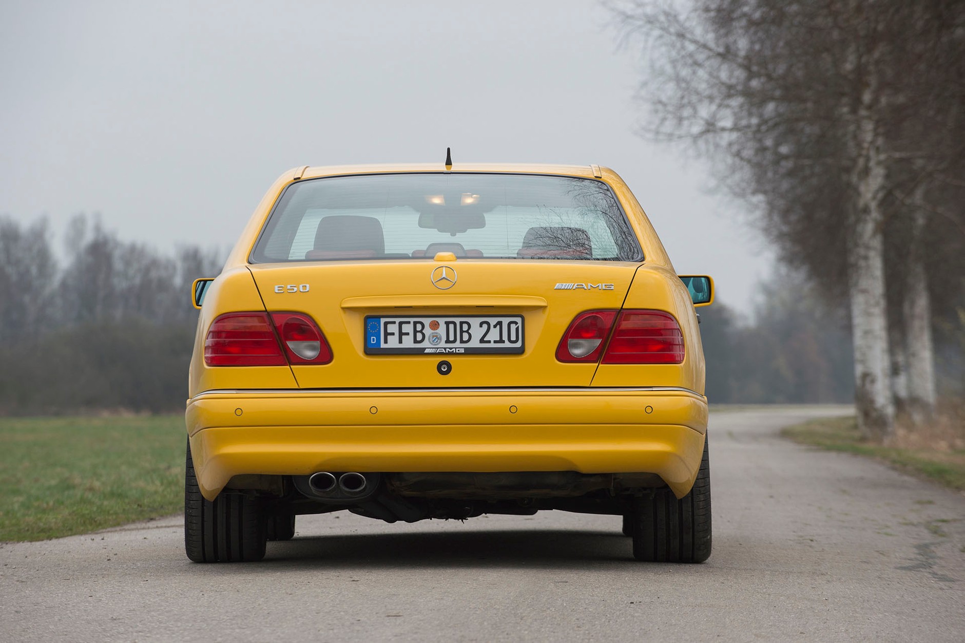 Mercedes W210 E50 AMG - jeśli okular to tylko taki!
