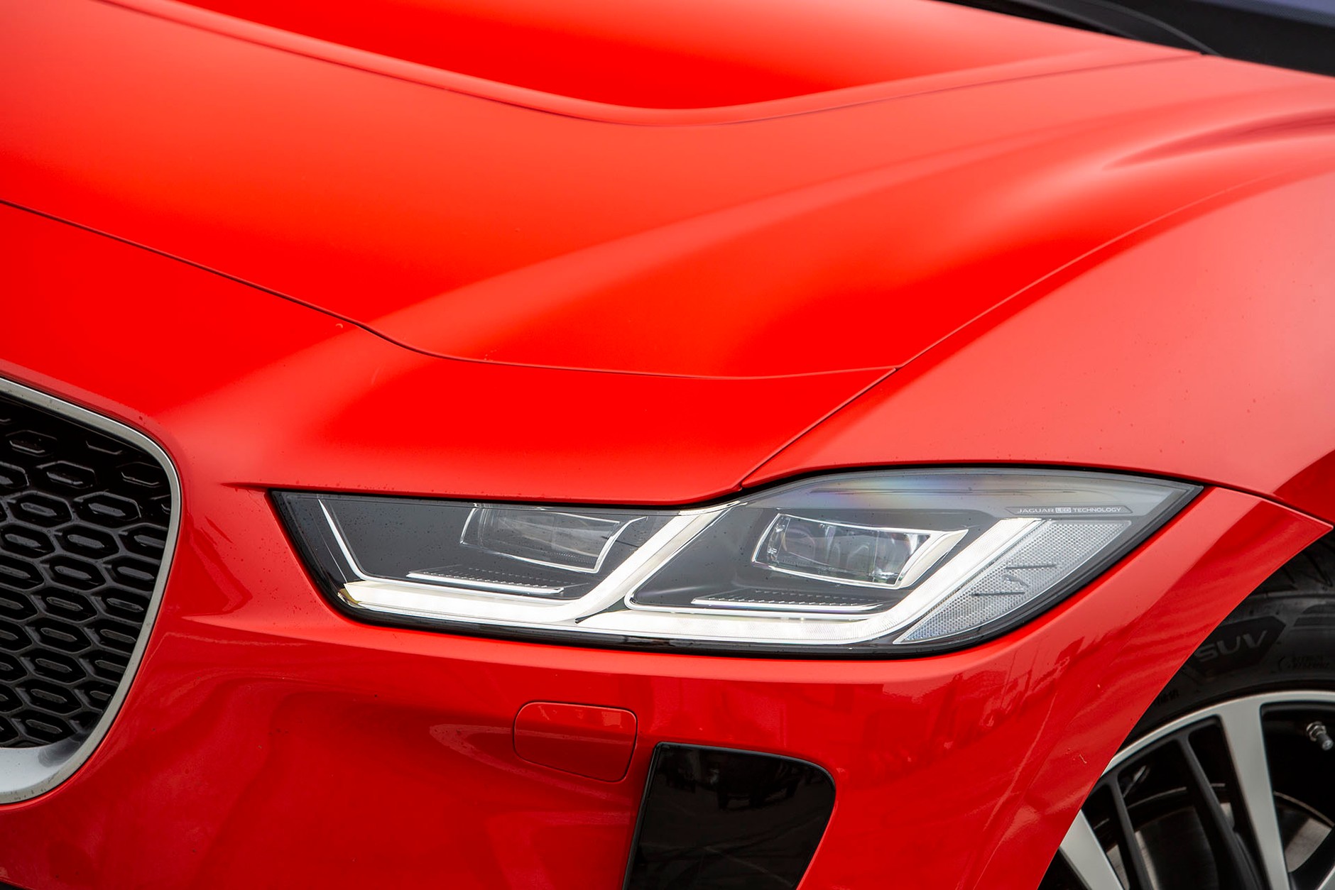 Jaguar i-Pace - czy jest lepszy od Tesli?