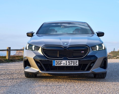 BMW i5