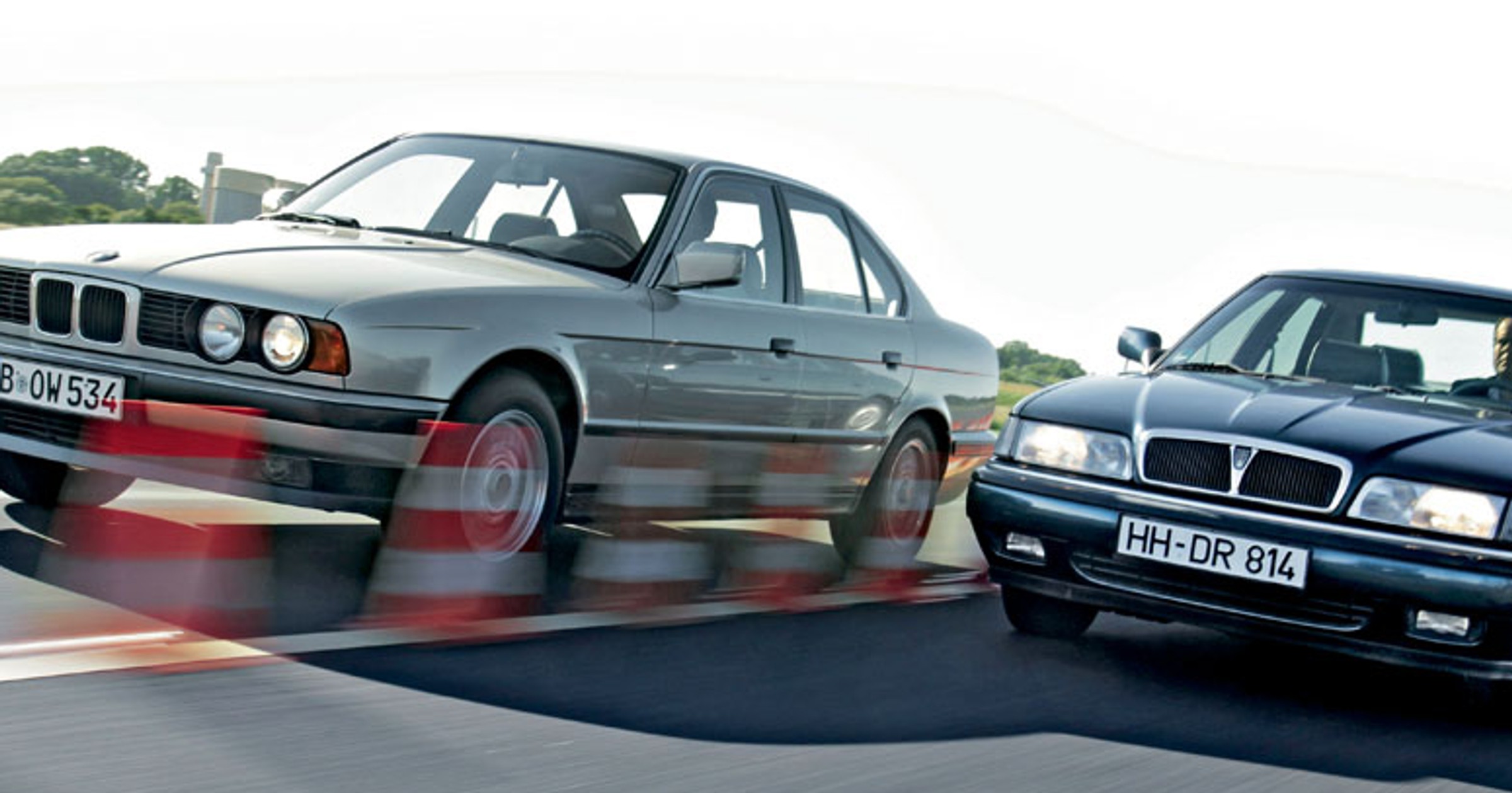 BMW 525i kontra Rover 827 - który klasyczny sedan będzie lepszym wyborem?