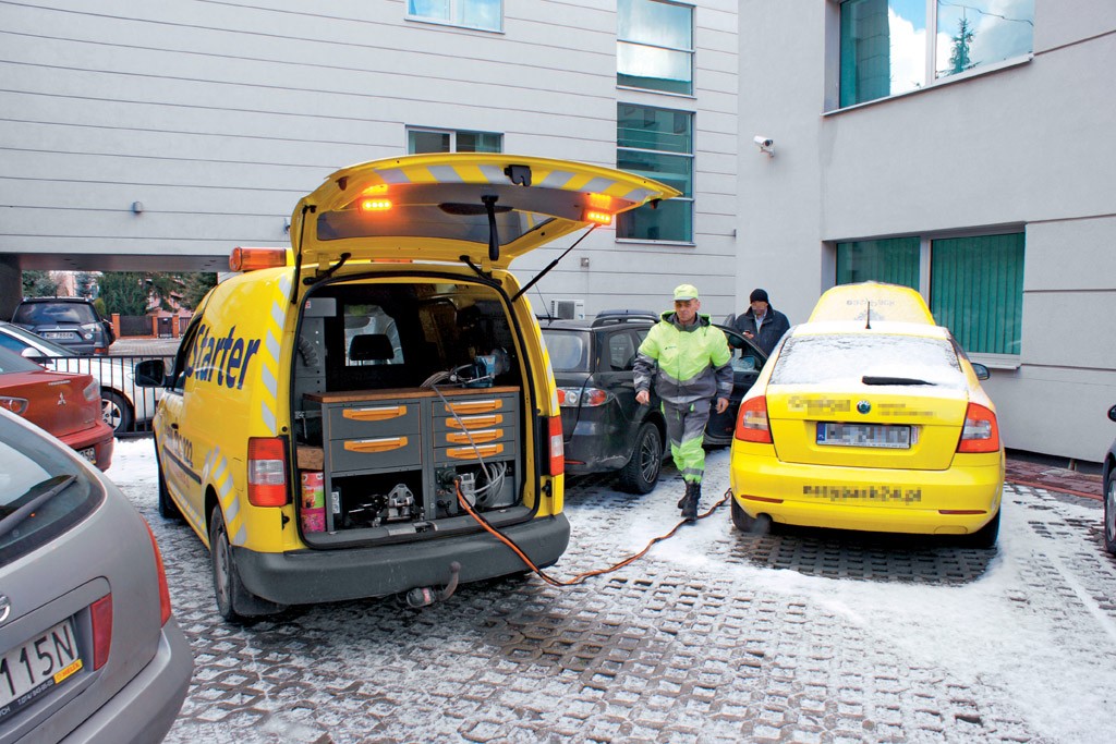 Dzień z życia pomocy drogowej