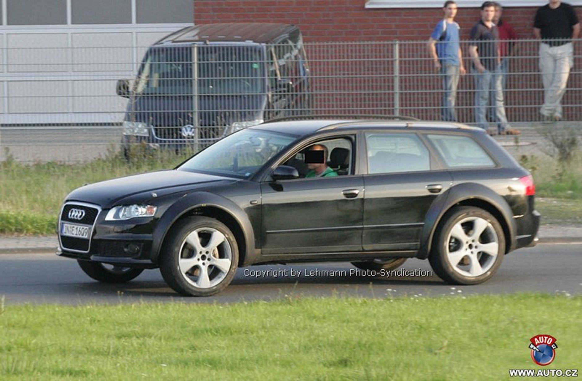Zdjęcia szpiegowskie: Audi Q5