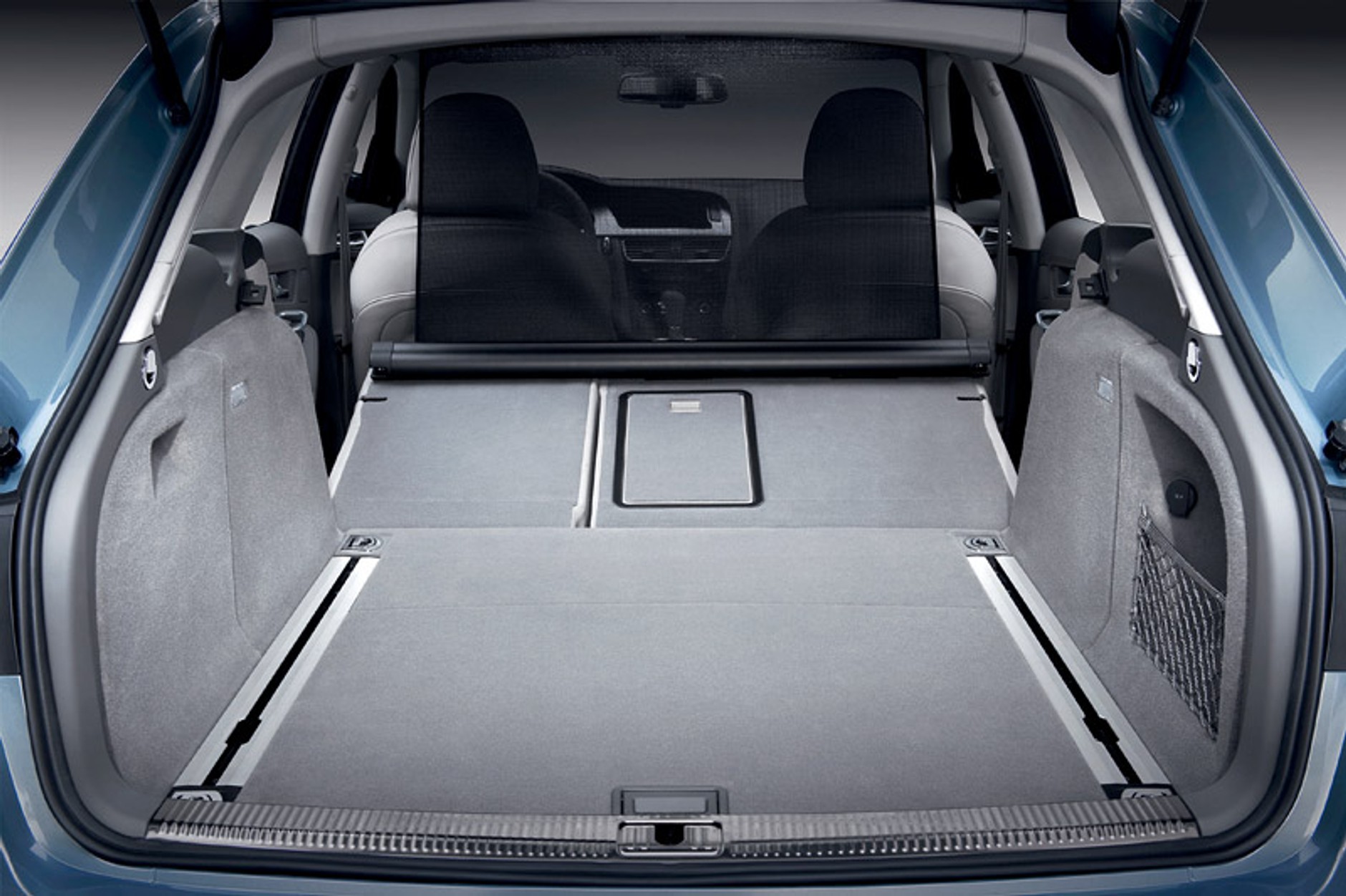 Genewa 2008: Audi A4 Avant – elegancja w parze z przestronnością (nowe zdjęcia)