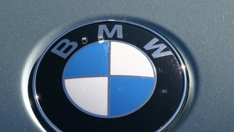 326 BMW z Polski do serwisu