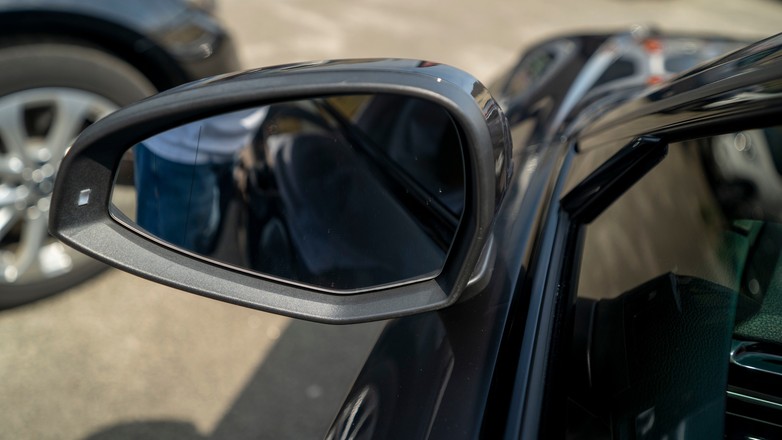 Lusterko samochodowe