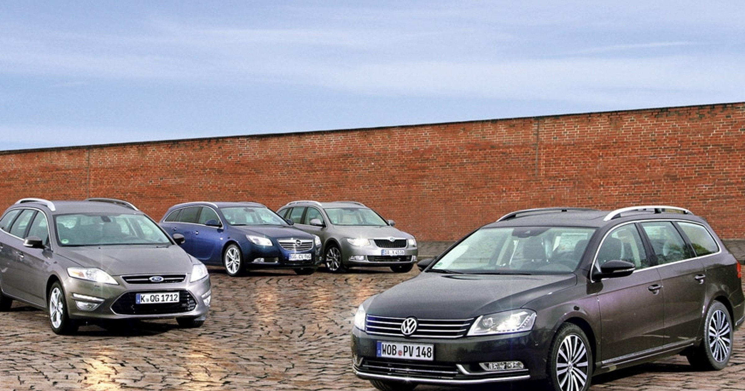Czy nowy Passat kombi znowu okazał się lepszy od Insigni, Mondeo i Superba?