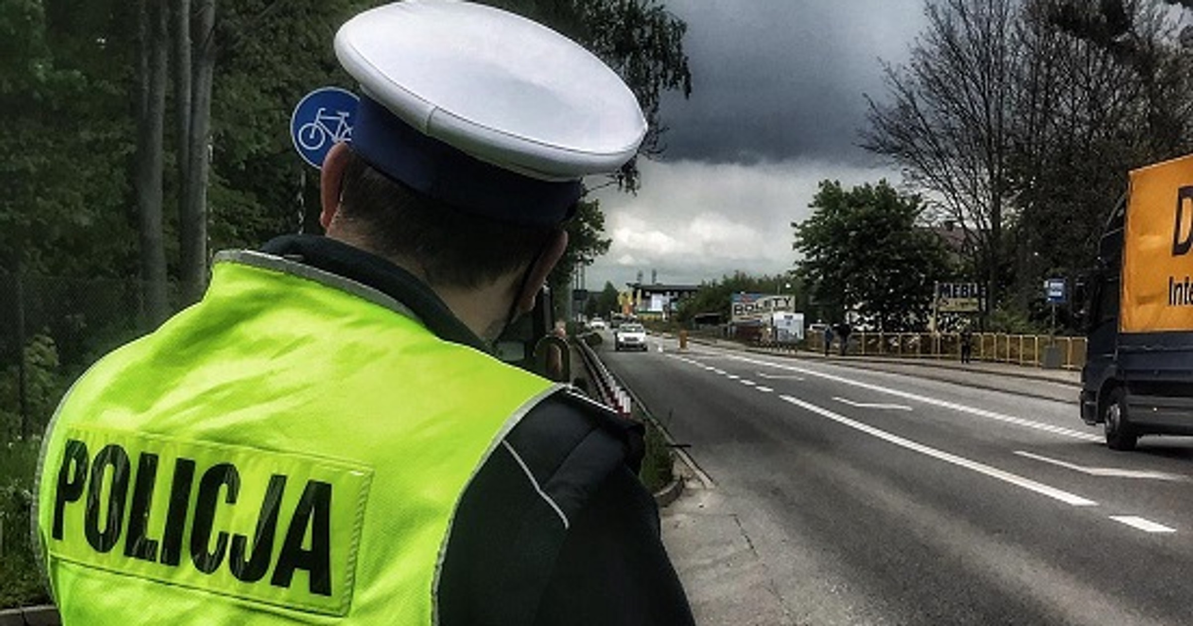 Obraz pochodzący z serwisu https://pruszczgdanski.policja.gov.pl/m10/informacje/wiadomosci/132312,Podsumowanie-piatkowych-dzialan-Predkosc.html