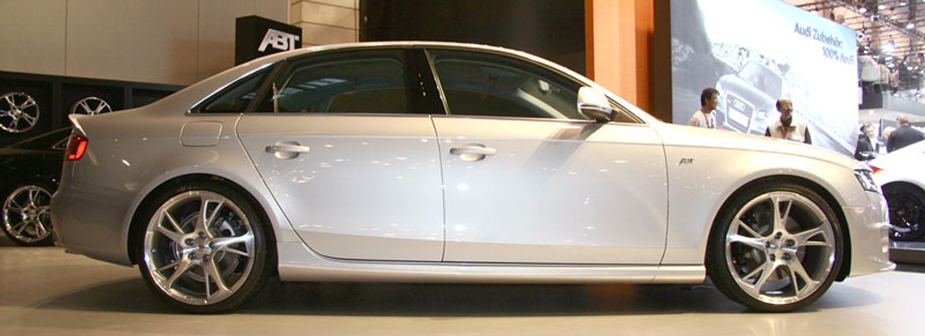 Essen Motor Show 2007: Spoilery, bajery, kilowaty (fotogaleria 4)