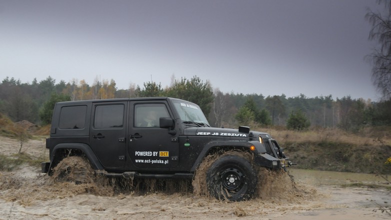 Jeep J8 2.8 CRD O.CT - Treść i forma