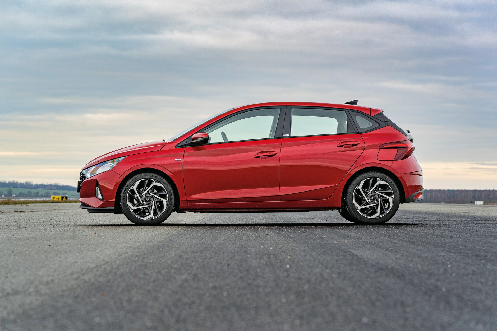 Hyundai i20 1.0 T-GDI 48 V Hybrid