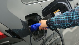 Hybrydy plug-in bez akcyzy. Rząd chce przedłużyć zwolnienie z podatku