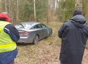 Ukradł Audi, a potem w nim zasnął. Złapała go policja