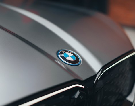 BMW iX2