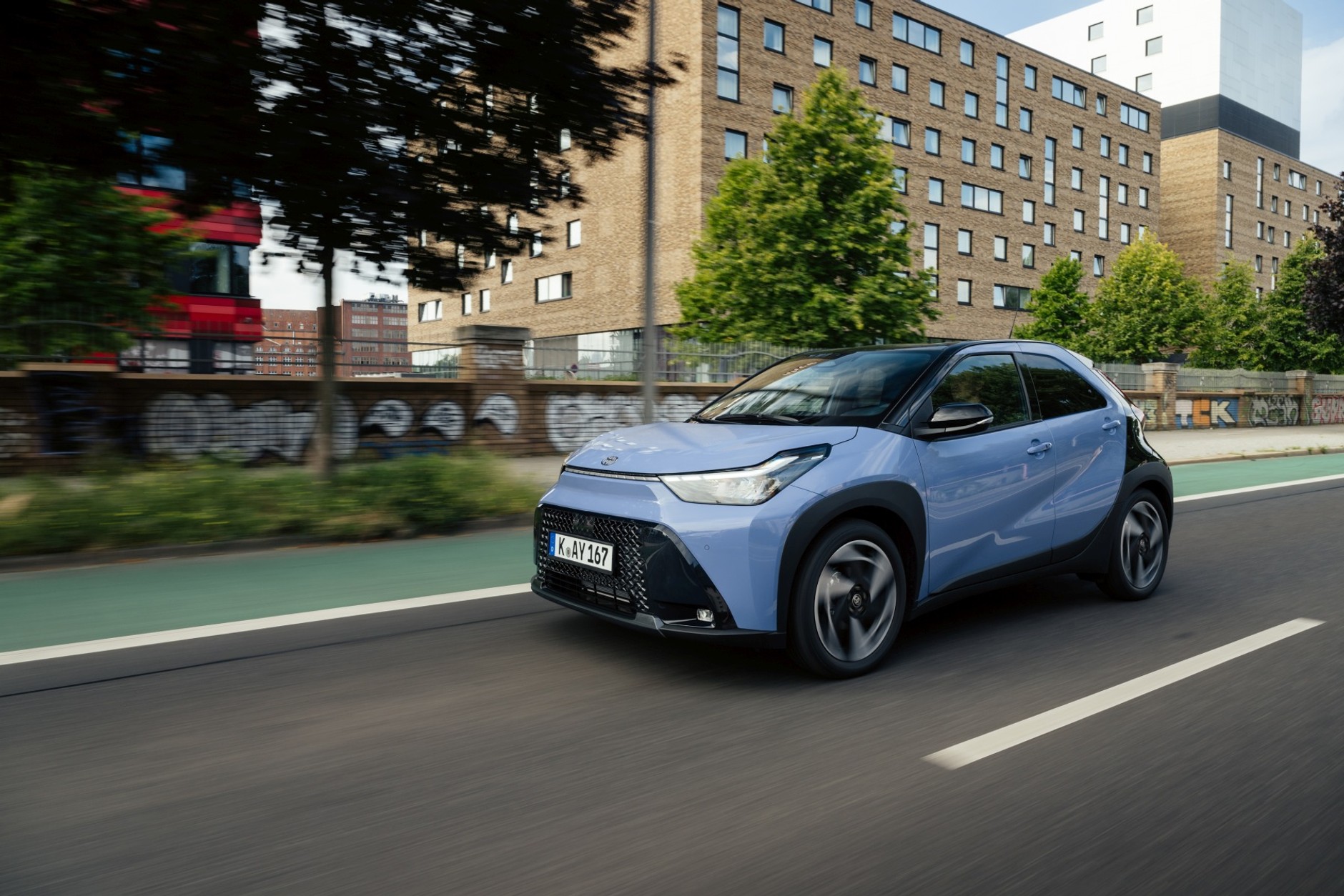 Hybrydowa Toyota Aygo X