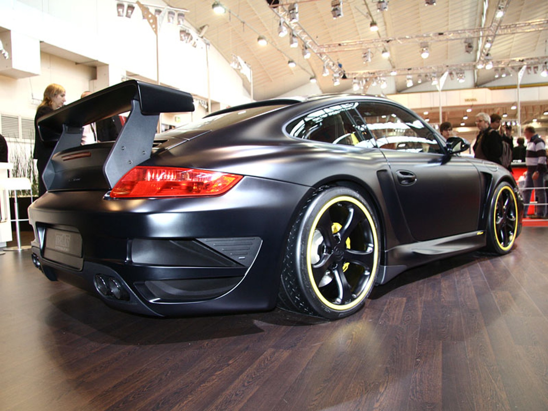 Essen Motor Show 2007: Moc i elektrownia pod maską (fotogaleria 3)