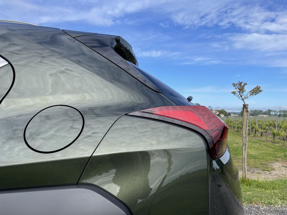 Lexus UX 300h