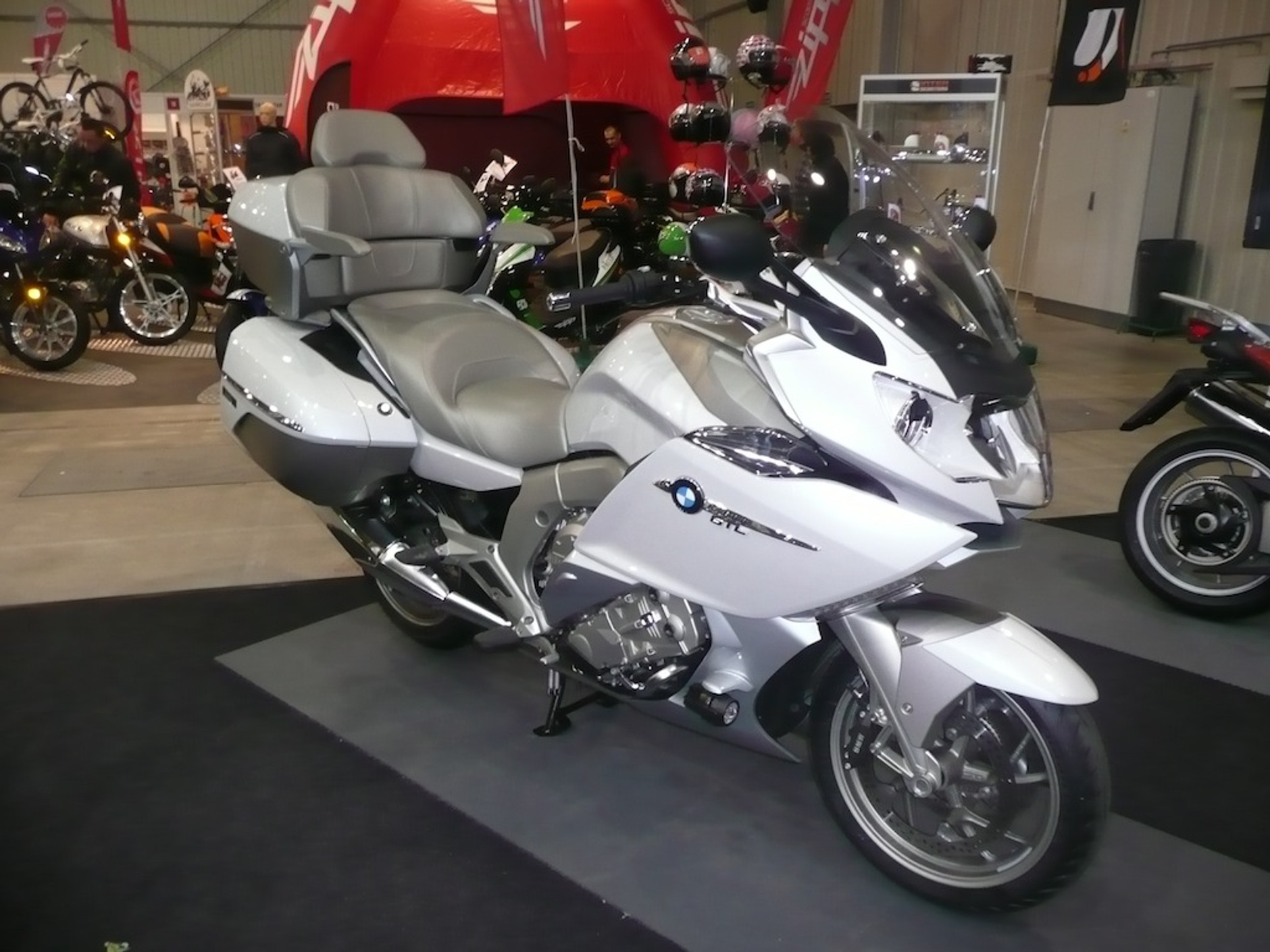 Wystawa motocykli w Warszawie