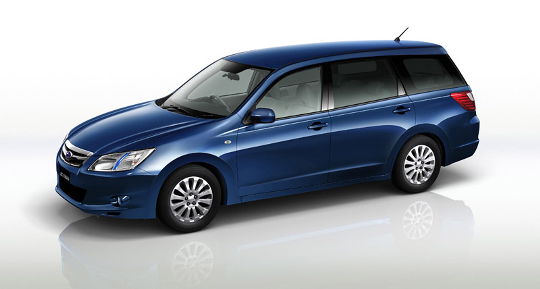 Subaru Exiga: pierwsze zdjęcia i informacje