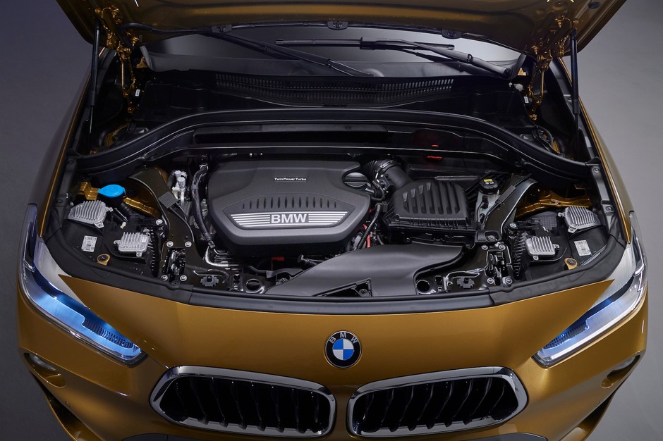 BMW X2