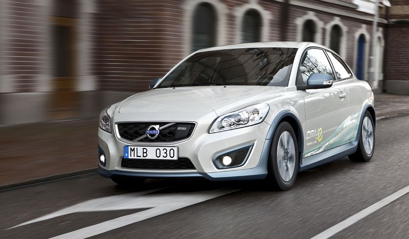 Volvo: elektryczne C30 zadebiutuje na drogach w 2011 roku